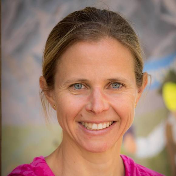 Meet your Posher, Marlene - Picture 1 of 1